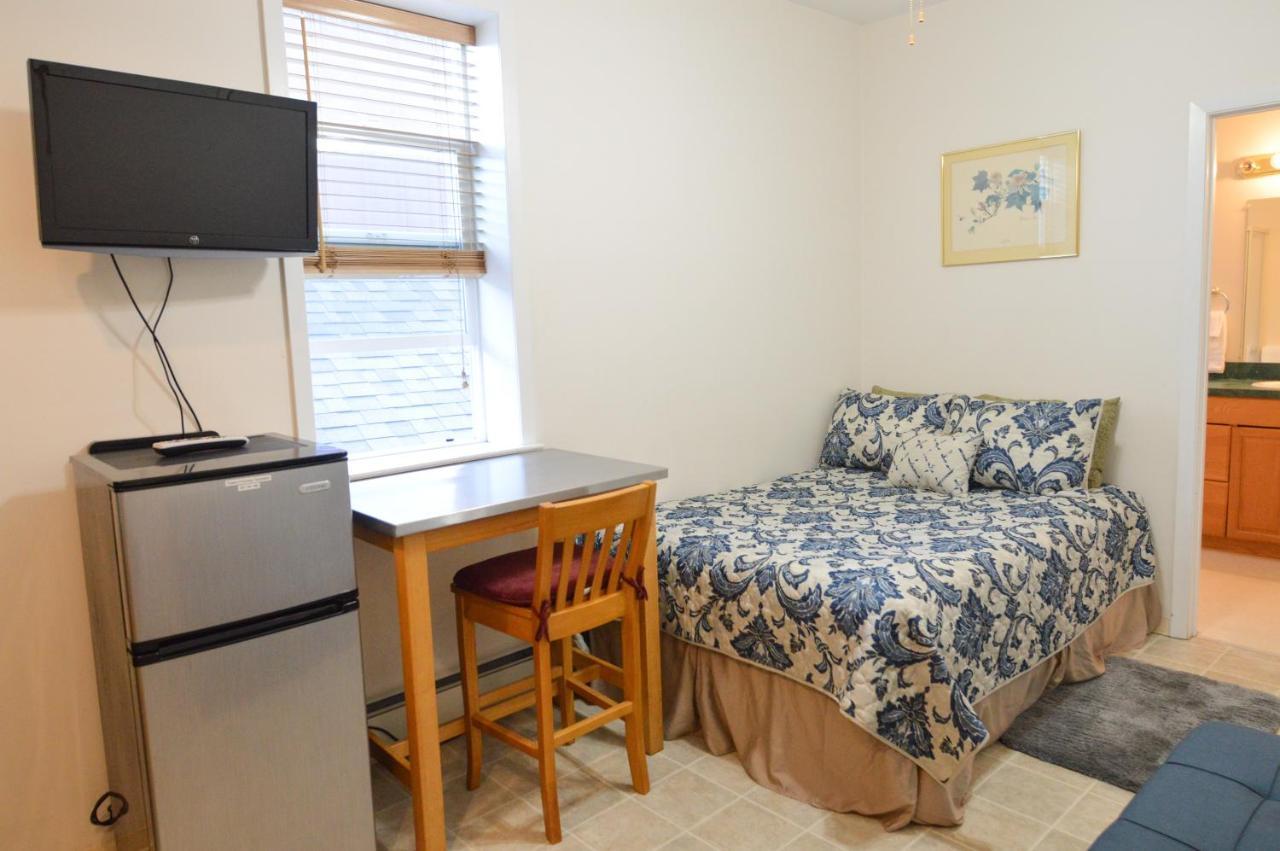 סוארד Brown & Hawkins Historical Apartments מראה חיצוני תמונה