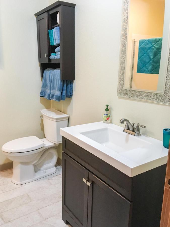 סוארד Brown & Hawkins Historical Apartments מראה חיצוני תמונה