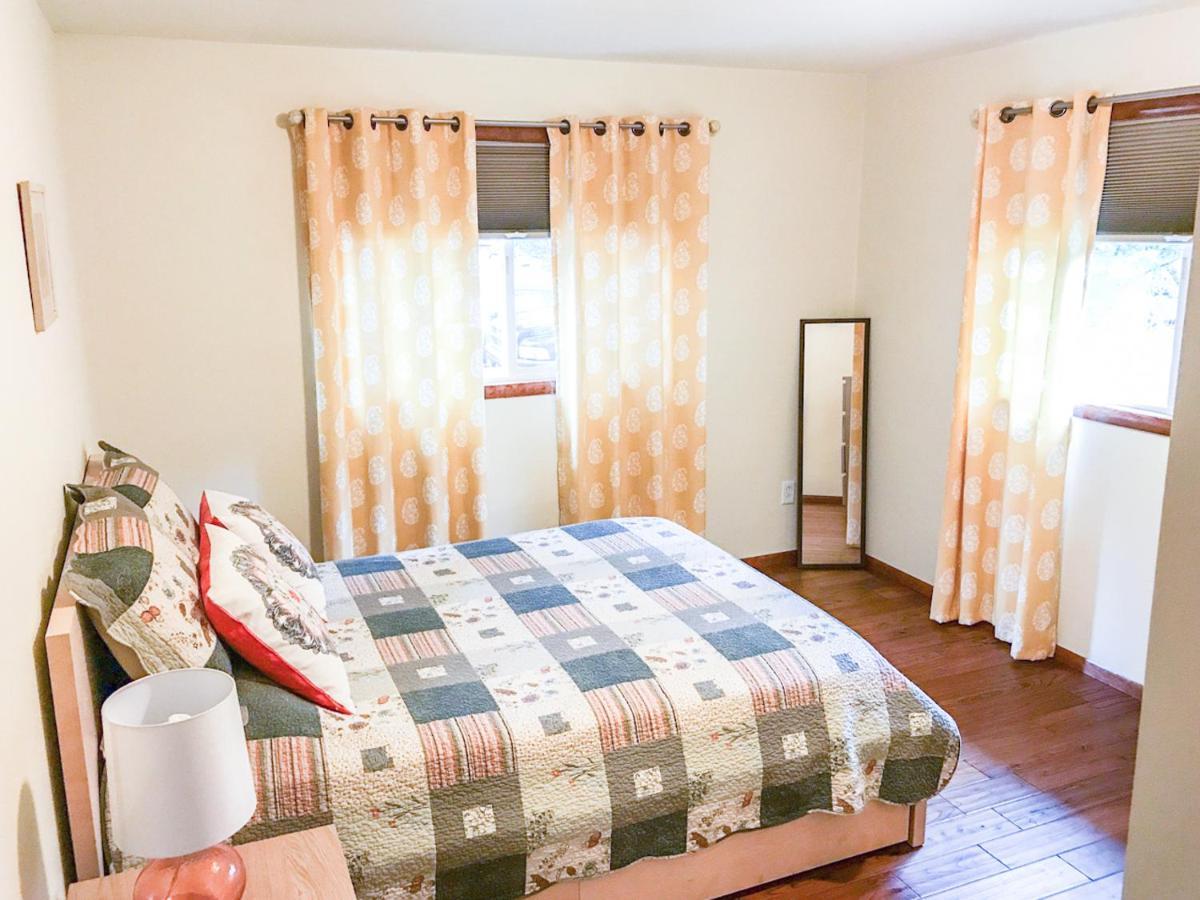 סוארד Brown & Hawkins Historical Apartments מראה חיצוני תמונה