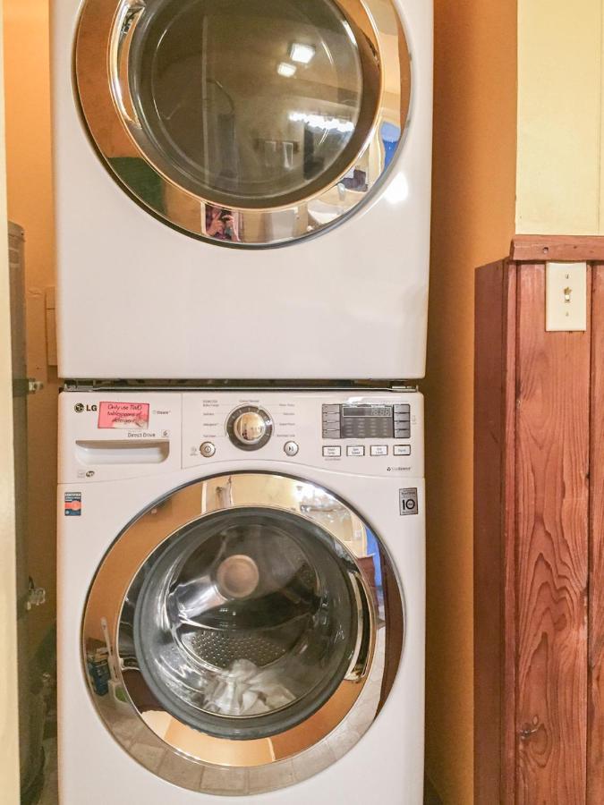 סוארד Brown & Hawkins Historical Apartments מראה חיצוני תמונה